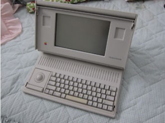 Na eBayu pojawi si prototyp Apple Portable z 1989