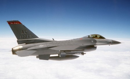 Producent F-16 pad ofiar atakw hakerw