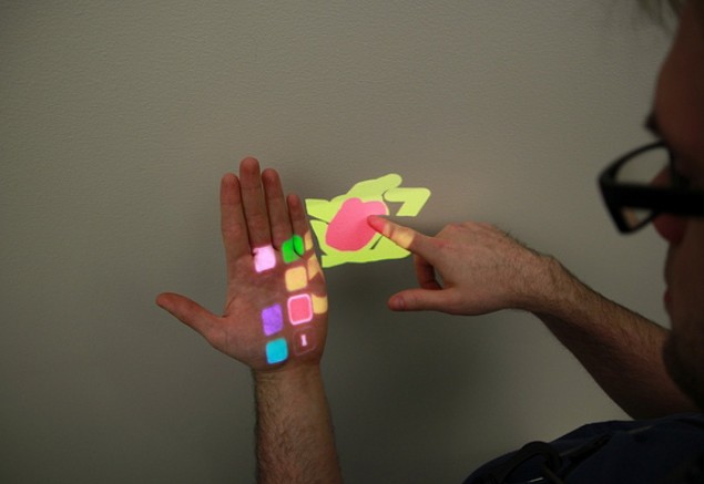 OmniTouch zamieni rk w ekran dotykowy