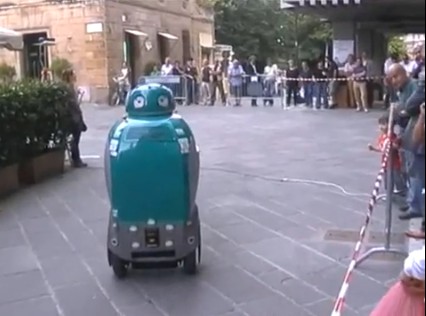Robot DustBot posprzta miasta