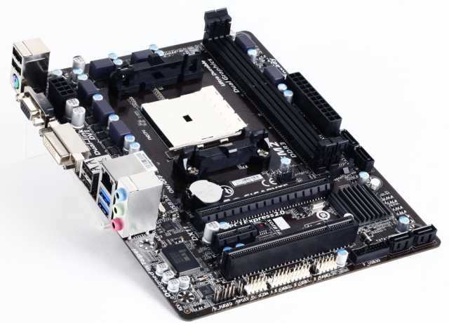 Gigabyte F2A75M-DS2 for small computers