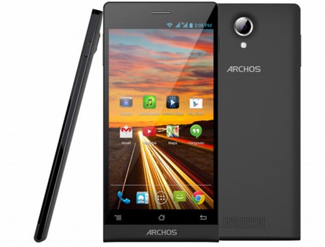 ARCHOS Oxygen 50c z omioma rdzeniami na pokadzie