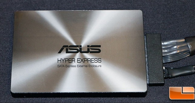 ASUS pokazuje HyperXpress SSD 