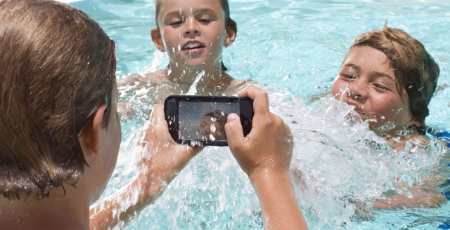 Obudowy LifeProof chroni smartfon przed wod