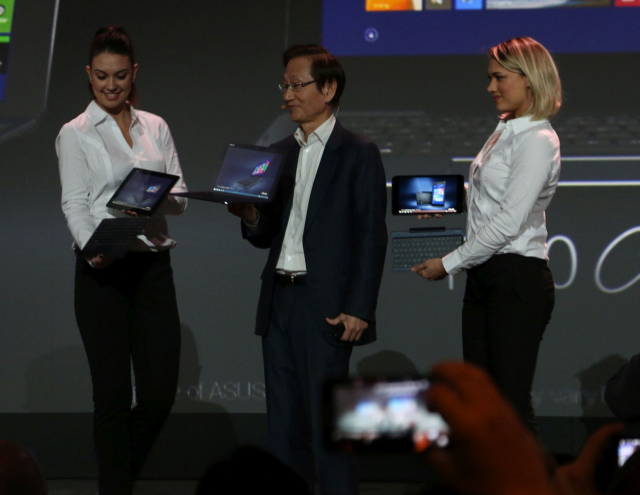 ASUS na targach CES 2015 z nowymi Transformerami Chi