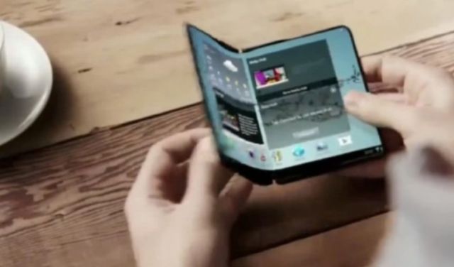 Samsung patentuje smartfony ze zginanym ekranem