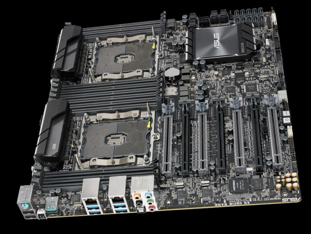 ASUS WS C621E SAGE dwa procesory i 1.5 TB Ramu