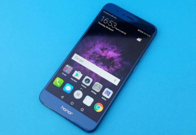 Flagowy model Huawei Honor 8 Pro ju w Europie