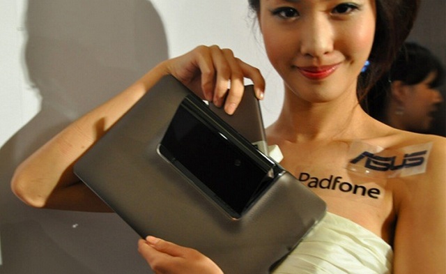 Asus wprowadza hybrydowy smartfon PadFone 2