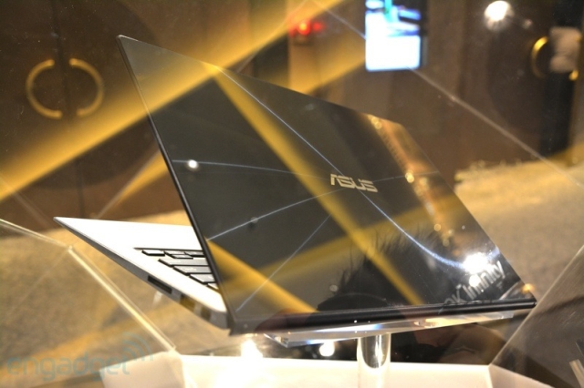 Ultrabook ASUS Zenbook Infinity ze szklan pokryw