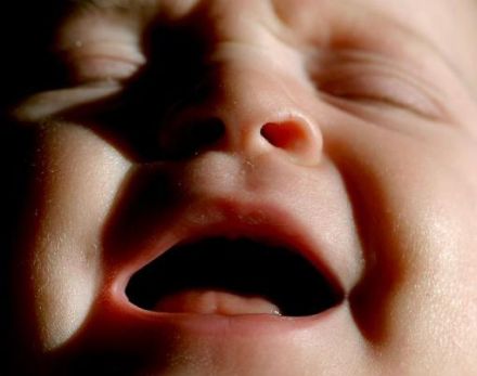 Naukowcy opracowali program rozpoznajcy przyczyn paczu niemowlt