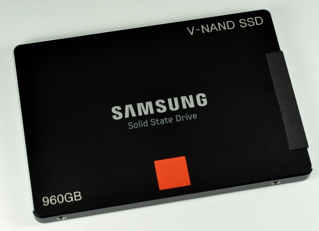 Dysk SSD Samsung z technologi 3D V-NAND