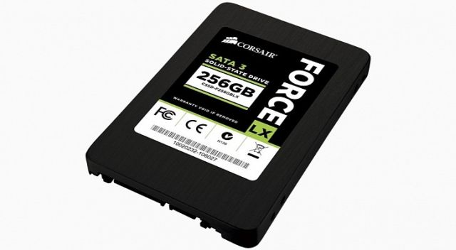 Dysk SSD Corsair z serii LX z transferem do 560MB/s