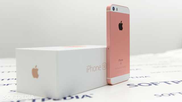 Nowy iPhone SE bez gniazda suchawkowego